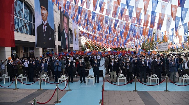AK Parti Bursa İlçe Kongrelerini tamamladı