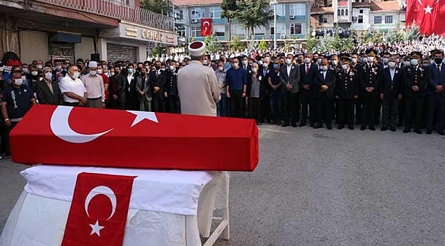 Çorum şehidini son yolculuğuna uğurladı
