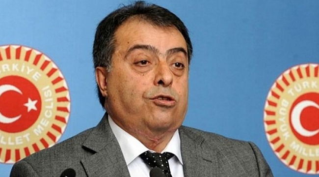 Eski bakan hastaneye kaldırıldı
