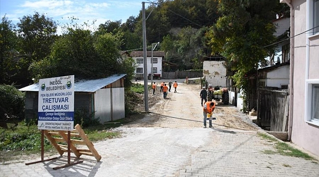 İnegöl'de parke taşı çalışması