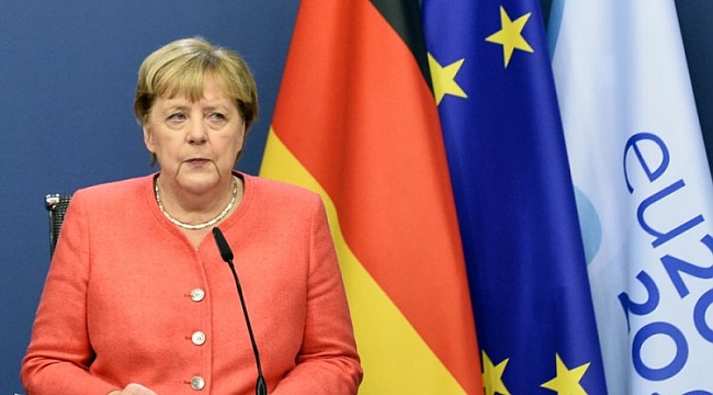 Merkel'den Türkiye açıklaması