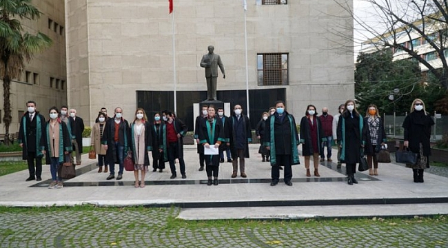 Bursa Barosu Kadın Hakları Merkezi'nden 25 Kasım açıklaması