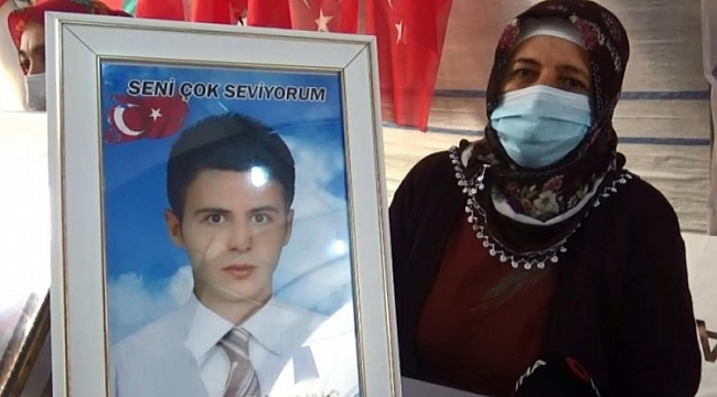 HDP önündeki umutlu bekleyişi sürüyor