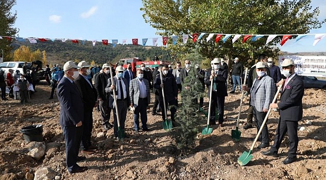 İnegöl'de 2 bin fidan toprakla buluştu