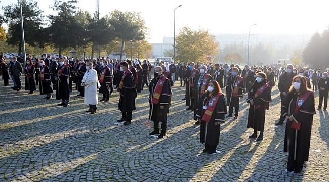 Ulu Önder tatürk Uludağ Üniversitesi'nde anıldı