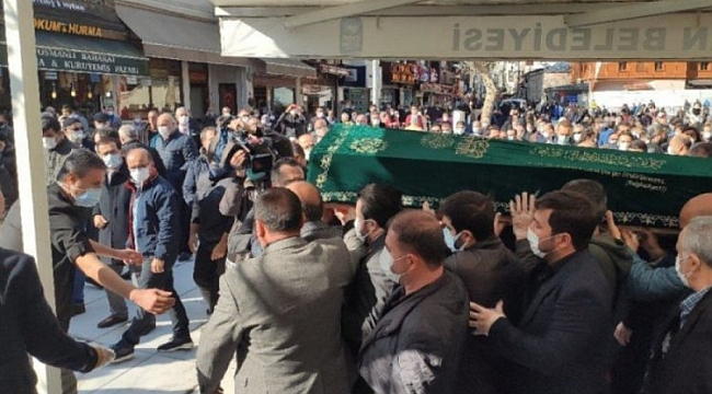 15 gazeteci coronaya yenildi