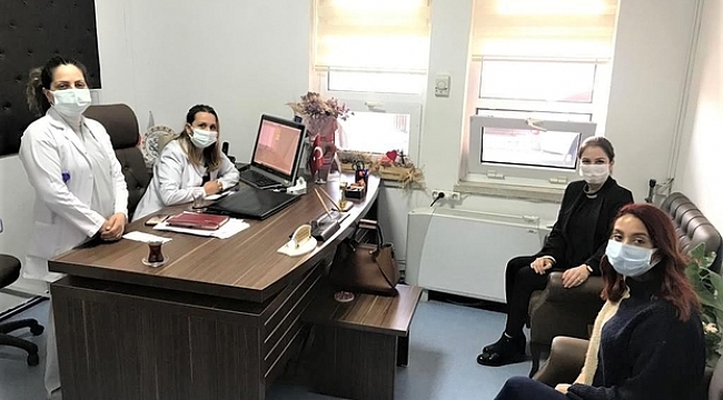 ‘AK Kadınlar’dan sağlık çalışanlarına destek