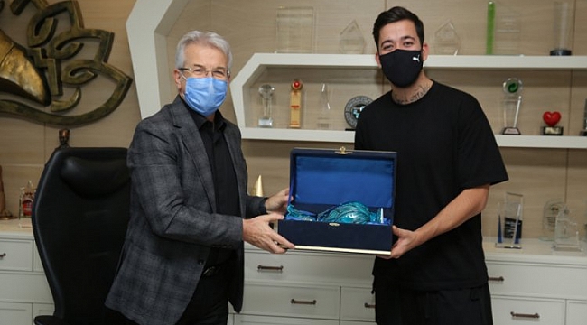 Dünyaca ünlü Bursalı DJ'den Başkan Erdem'e ziyaret