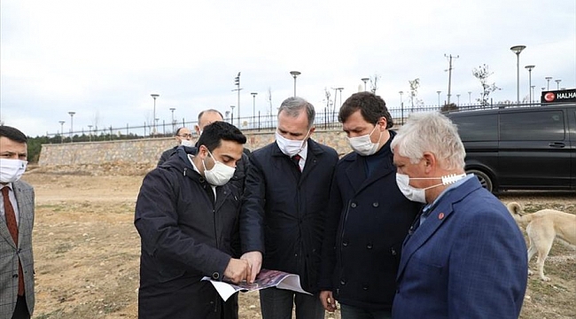 Halhalca Mahallesine yeni futbol sahası kazandırılıyor