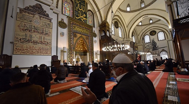 İçişleri Bakanlığı'ndan 'cuma namazı' kararı