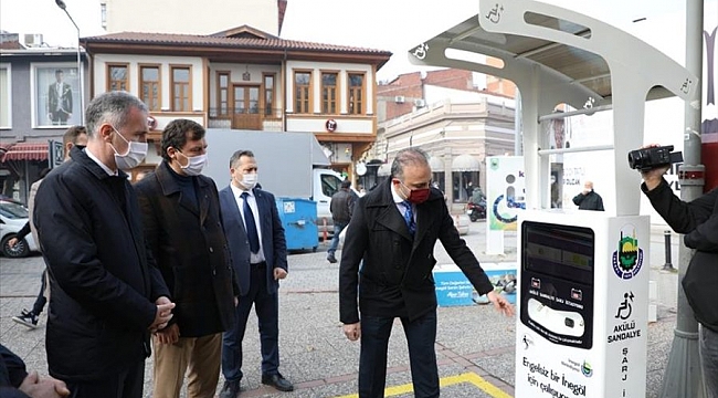 İnegöl'de engelli şarj istasyonu hizmete girdi
