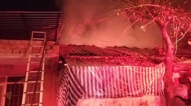 İzmir'de korkutan yangın