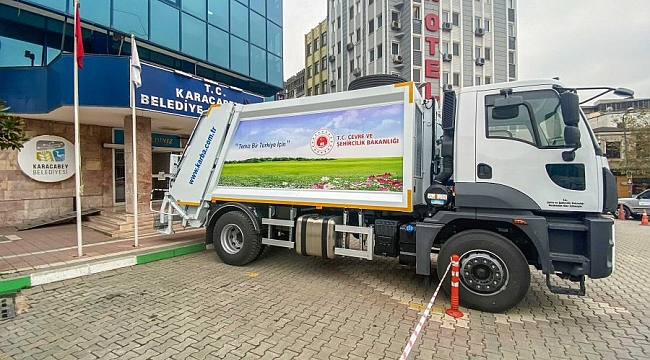 Karacabey'e çöp kamyonu ve konteyneri desteği
