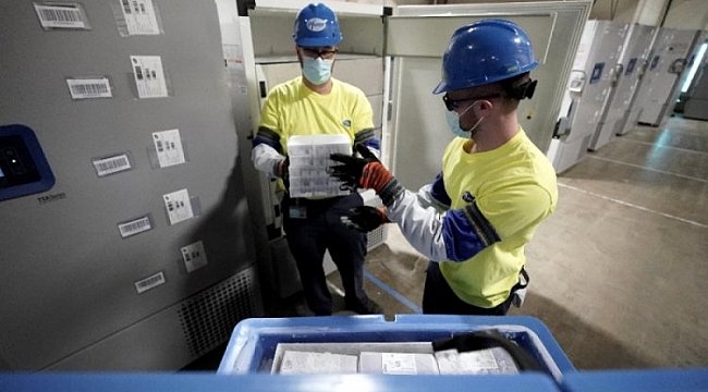 Pfizer'ın Covid-19 aşılarının dağıtımı başladı