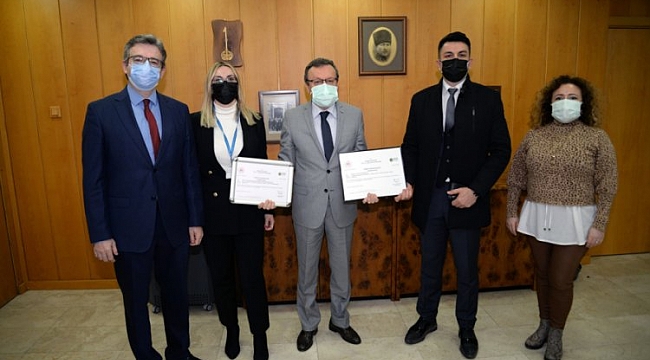 Uludağ Üniversitesi'ne