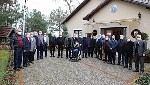 AK Parti Bursa'da tecrübe, birlik ruhuyla buluştu