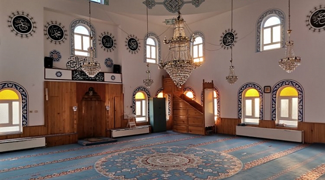 Aynı cami 3 kere soyuldu