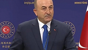 Bakan Kurum, deprem konutlarını inceledi 