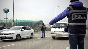 Bursa'da sokağa çıkma kısıtlamasına uyuluyor