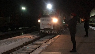 Çin'e gidecek ihracat treni Gürcistan'a uğurlandı
