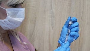 Covid-19 aşısı yaptıranların sayısı 700 bini geçti 