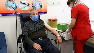 Covid-19 aşısında 75 yaş aşılaması başladı 