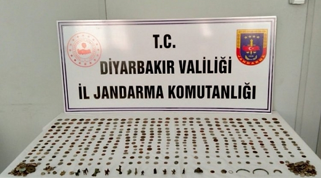 Diyarbakır'da 695 eser ele geçirildi