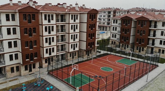 Elazığ'da 100 bin kişiye sıcak yuva
