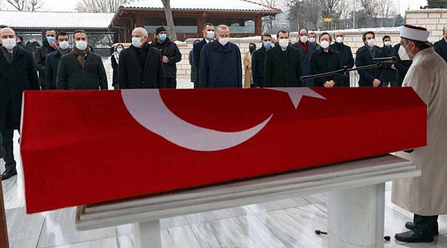Erdoğan, Prof. Dr. Nur Vergin'in cenaze törenine katıldı