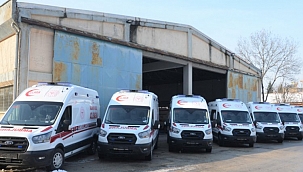  İl Sağlık Müdürlüğü'ne 10 ambulans daha verildi 