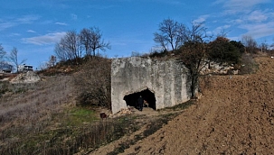 İznik'teki 2 bin yıllık kaya mezarın sırrı ortaya çıktı