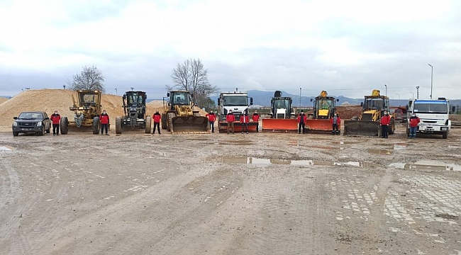 Mustafakemalpaşa kar yağışına hazır