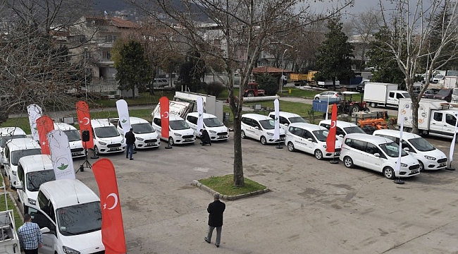 Osmangazi'ye 24 yeni hizmet aracı