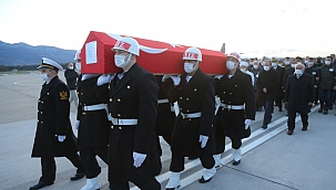 Şehit askerin cenazesi Kocaeli'ye getirildi 