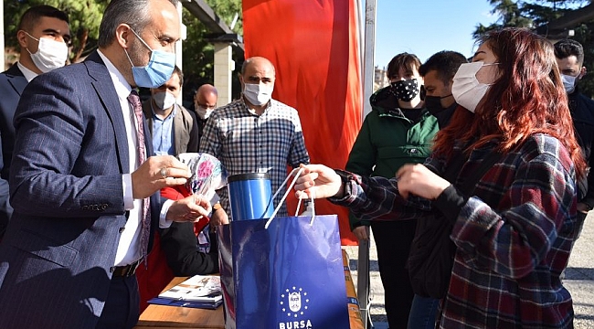 Üniversite adaylarına Büyükşehir desteği