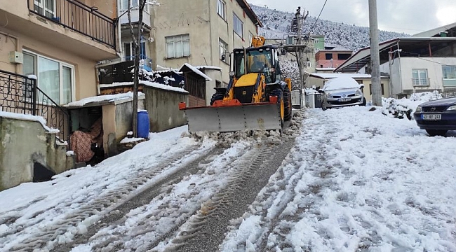 Yıldırım'da kar mesaisi başladı
