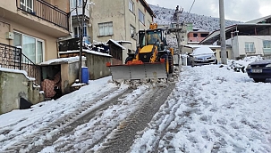Yıldırım'da kar mesaisi başladı 
