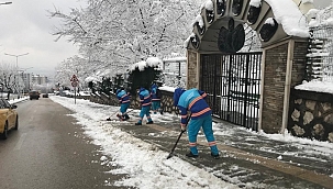 Yıldırım'da kar timi 7/24 görevde 
