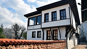 2 asırlık bina ilk günkü ihtişamına kavuştu