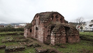 Aziz Aberkios Kilisesi turizme açılmayı bekliyor 