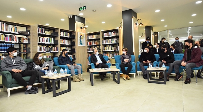 Bursa'da gelecek gençlerle şekillenecek
