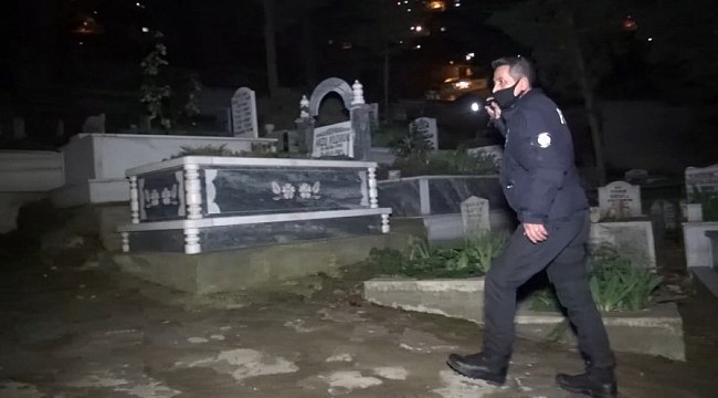 Bursa'da mezarlıkta ağlayan bebek ihbarı!
