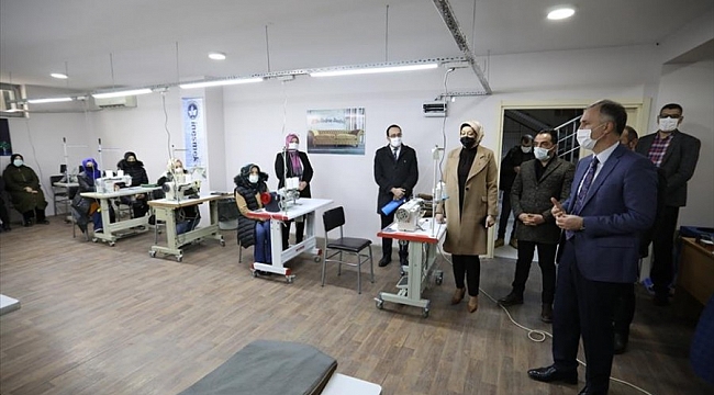 İnegöl'de Koltuk Dikiş Elemanı Kursu başladı