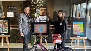 Kadın erkek eşitliğini resimle anlattılar