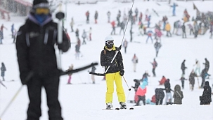 Kayak turizminin zirvesi Uludağ