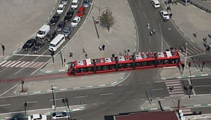 Kent Meydanı'nda trafik düzenlemesi 