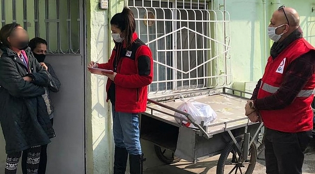 Kızılay Bursa Şubesi hafta sonunda da sahada