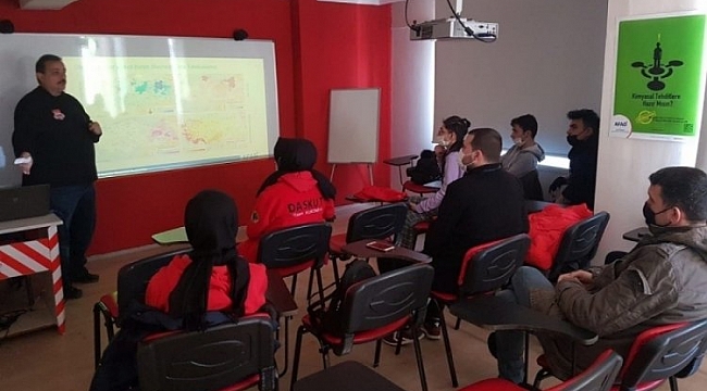 Mustafakemalpaşa'da DASKUT'a âfet eğitimi