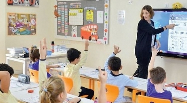 Öğrencisiyle devren kolej