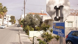 Rum yönetimi Türkçe sokak adlarını siliyor 